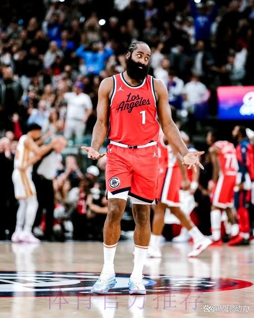伦纳德35分哈登32+4+10救主,快船主场117-109力克黄蜂 伦纳德35分哈登32+4+10救主,快船主场117-109力克黄蜂